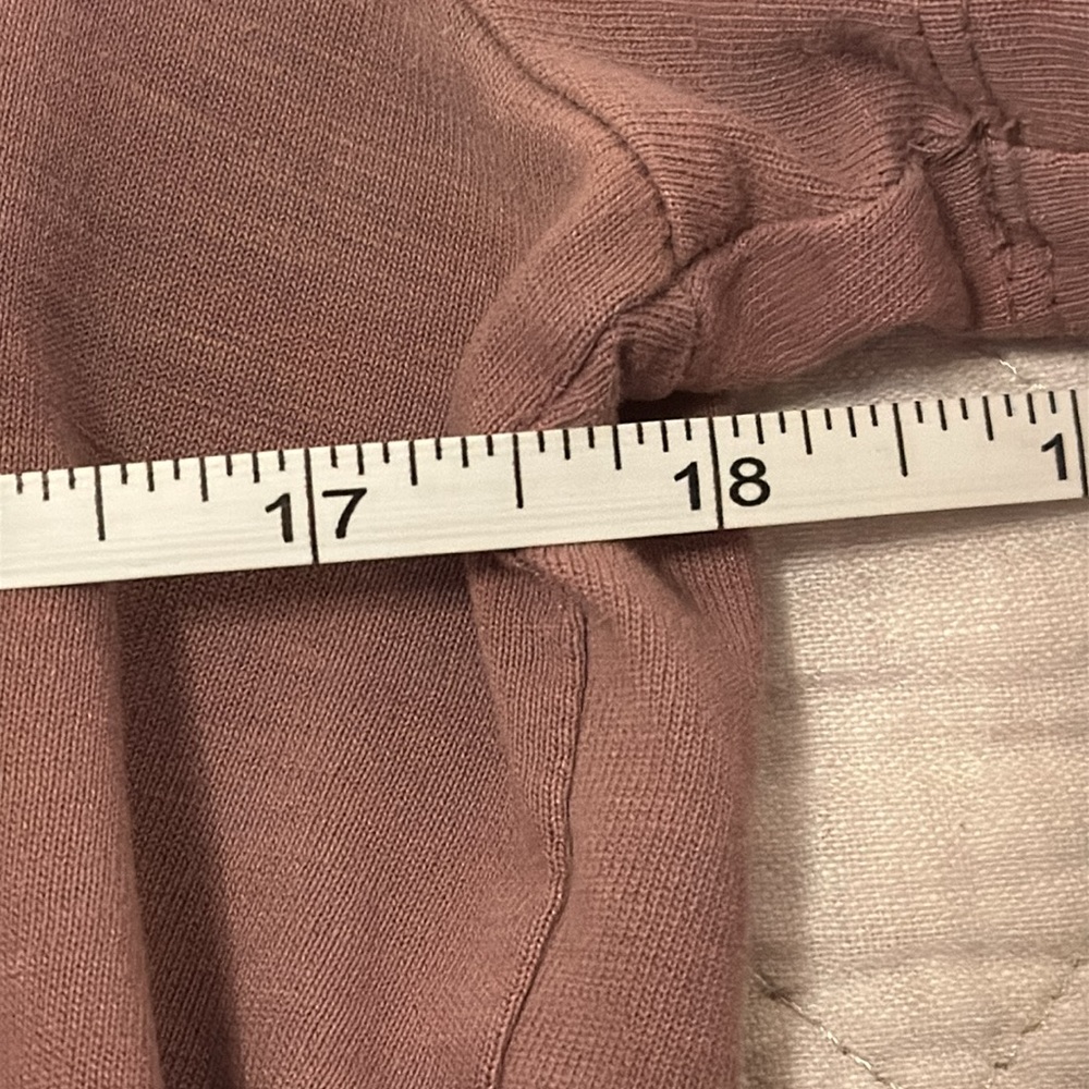 Nike Women's Short Sleeve Tee in Mauve - Picture 4 of 5